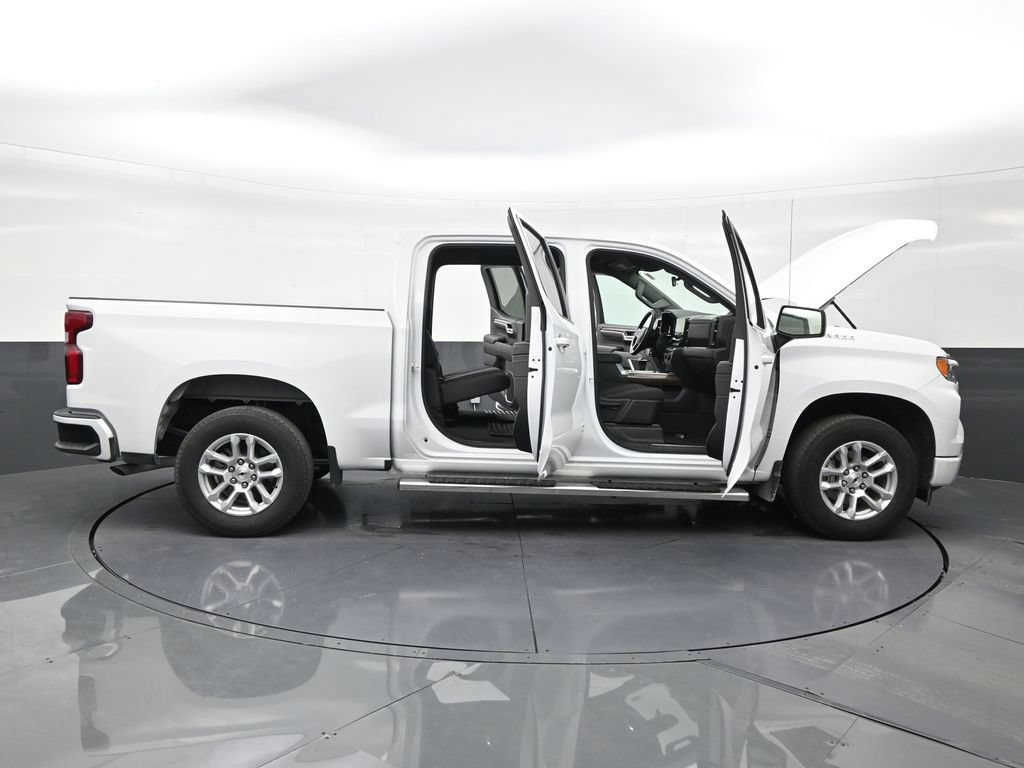 Used 2024 Chevrolet Silverado 1500 RST RWD image 29