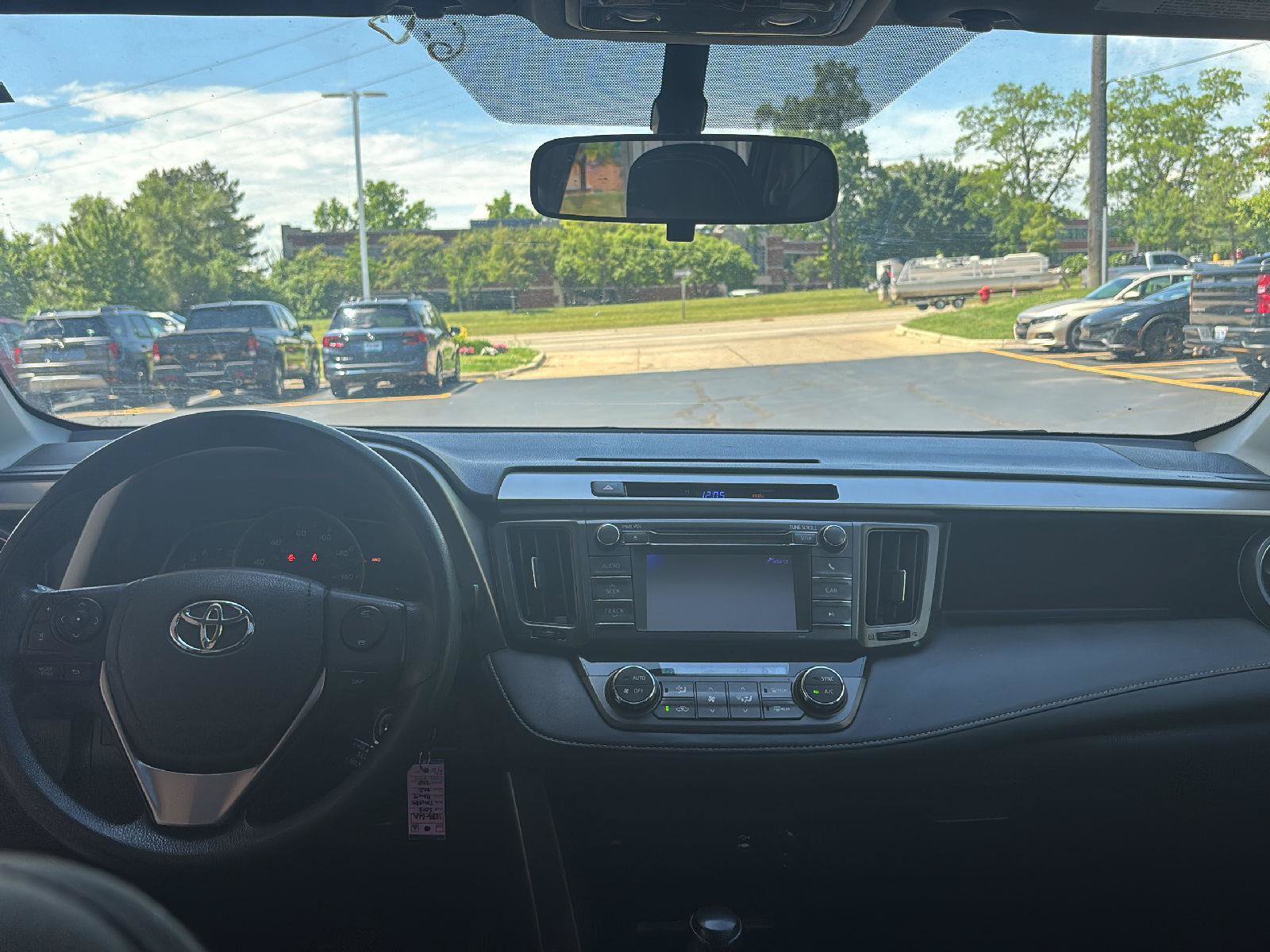 Used 2013 Toyota RAV4 XLE AWD/4WD image 19