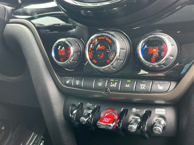 Used 2024 MINI Cooper Countryman S w/ Premium Package AWD/4WD image 22