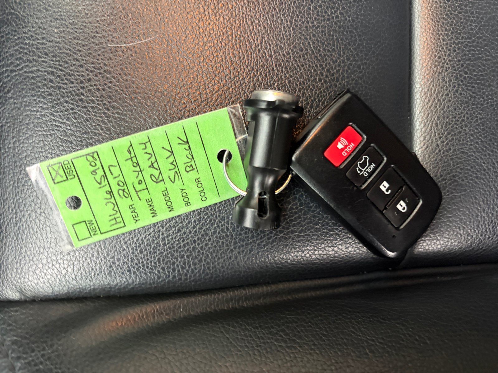 Used 2017 Toyota RAV4 Limited AWD/4WD image 34