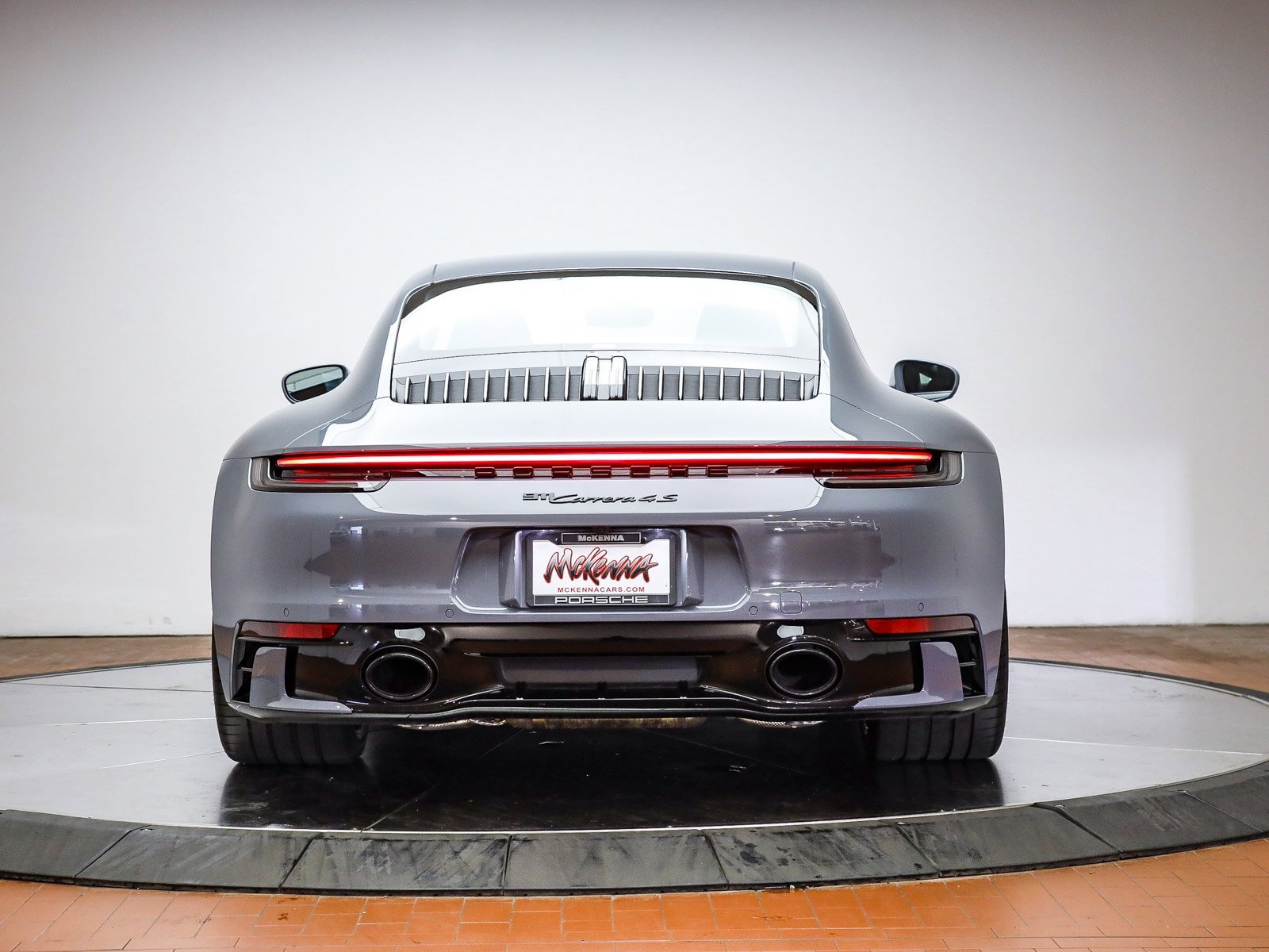 Used 2024 Porsche 911 Carrera 4S image 7