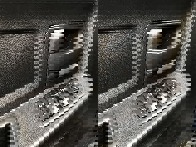 Used 2014 RAM 2500 Tradesman w/ Chrome Appearance Group image 23