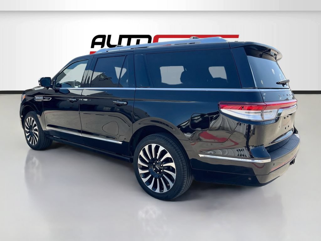 Used 2024 Lincoln Navigator L Black Label AWD/4WD image 5