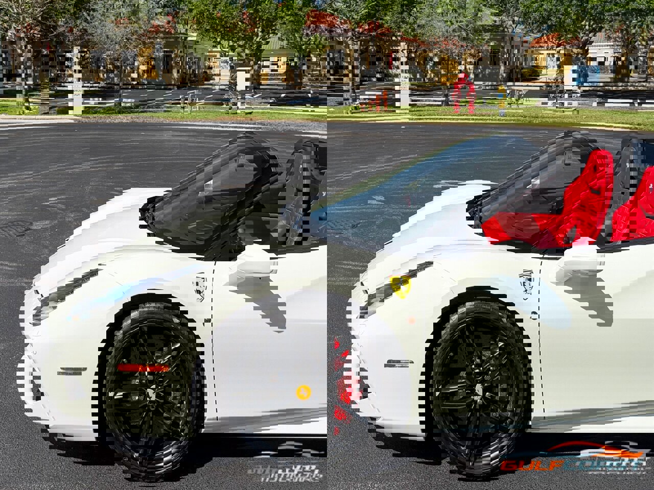 Used 2018 Ferrari 488 Spider RWD image 42