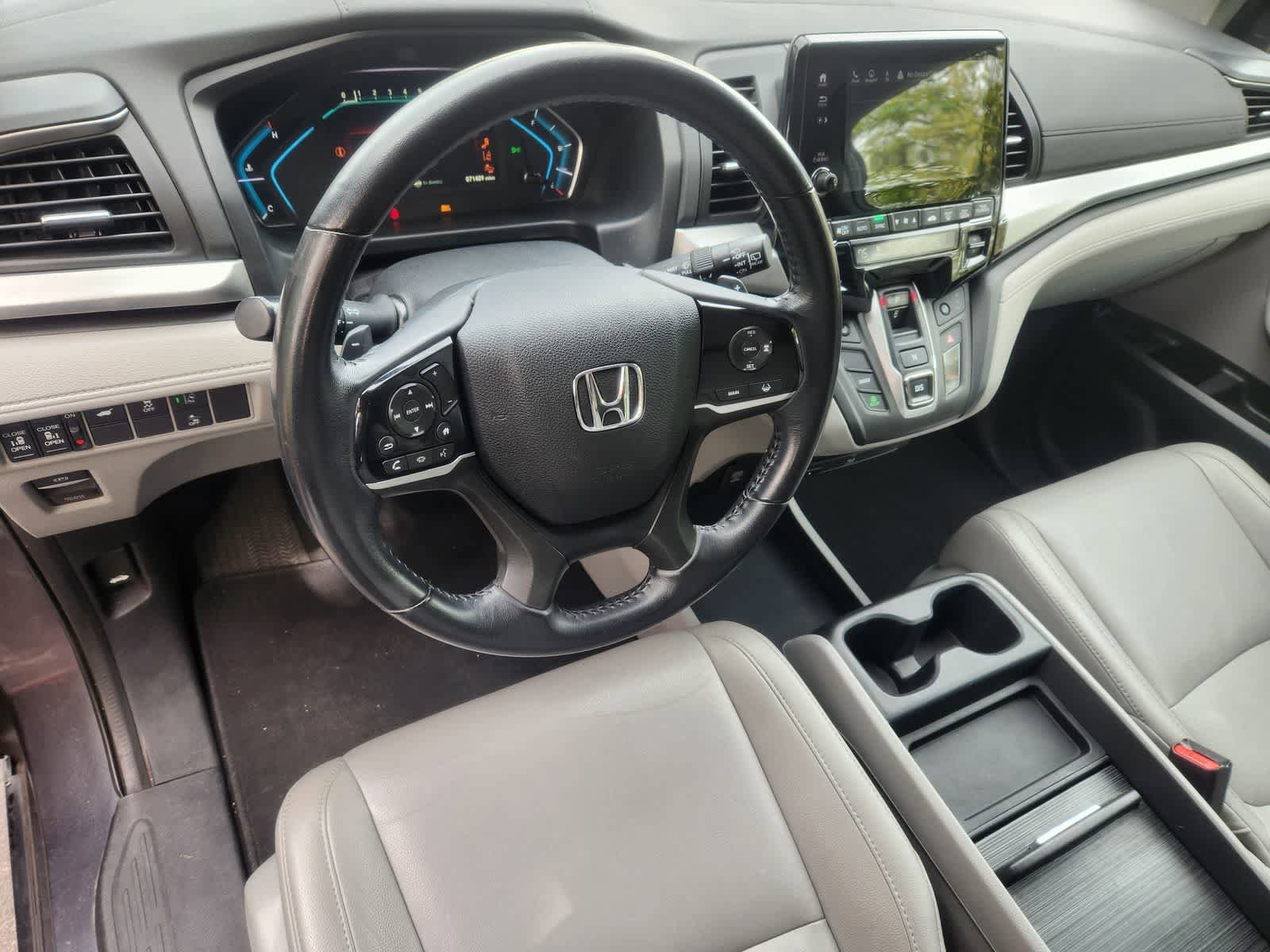 Used 2019 Honda Odyssey EX-L image 2