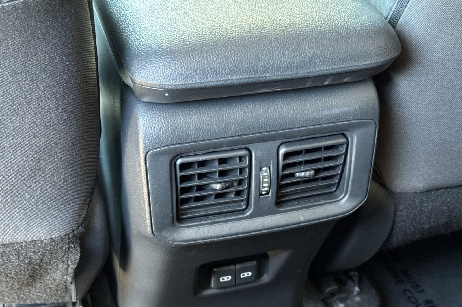 Used 2024 Toyota RAV4 XLE w/ Convenience Package FWD image 15