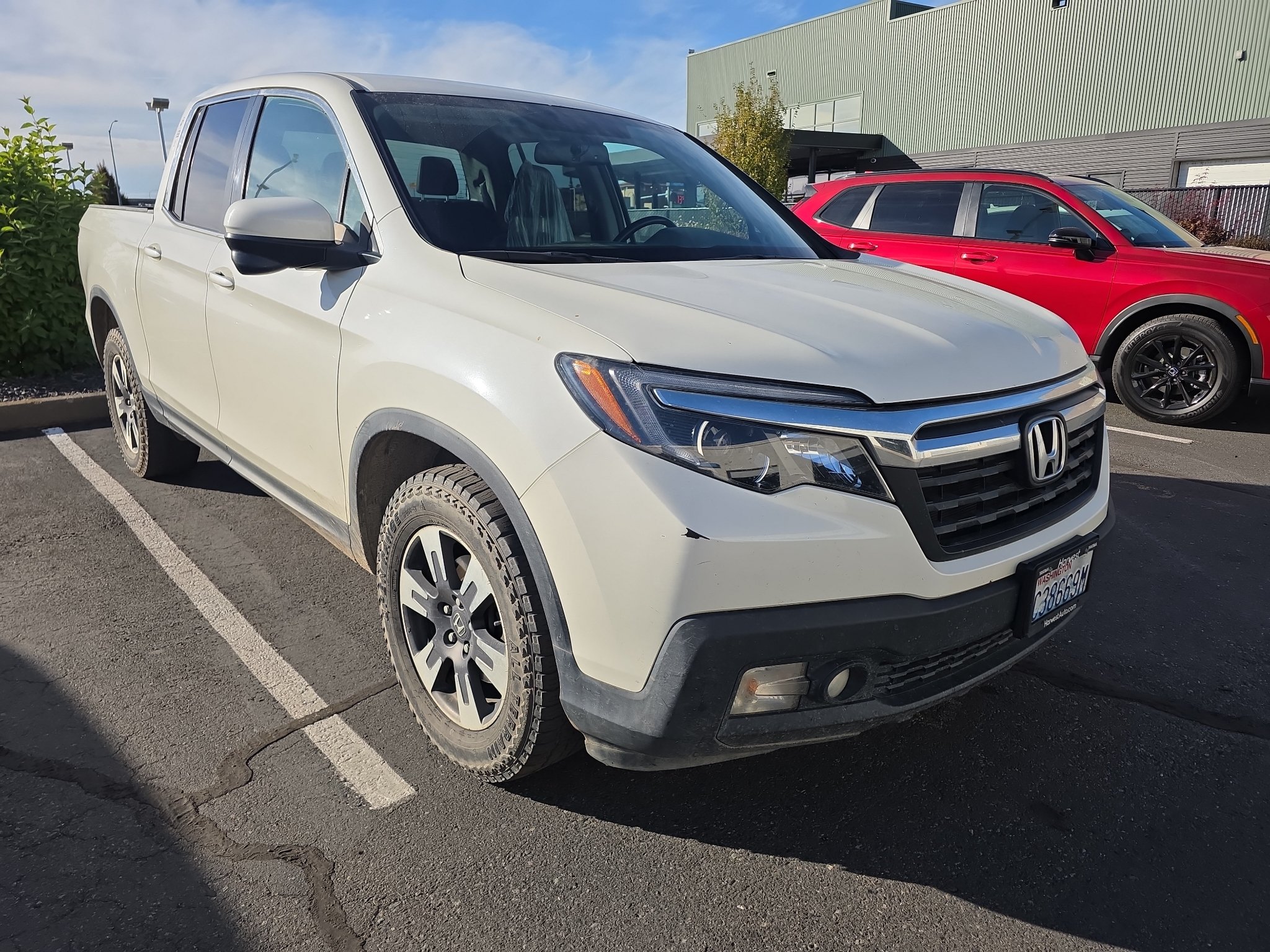 Used 2018 Honda Ridgeline RTL-T image 2