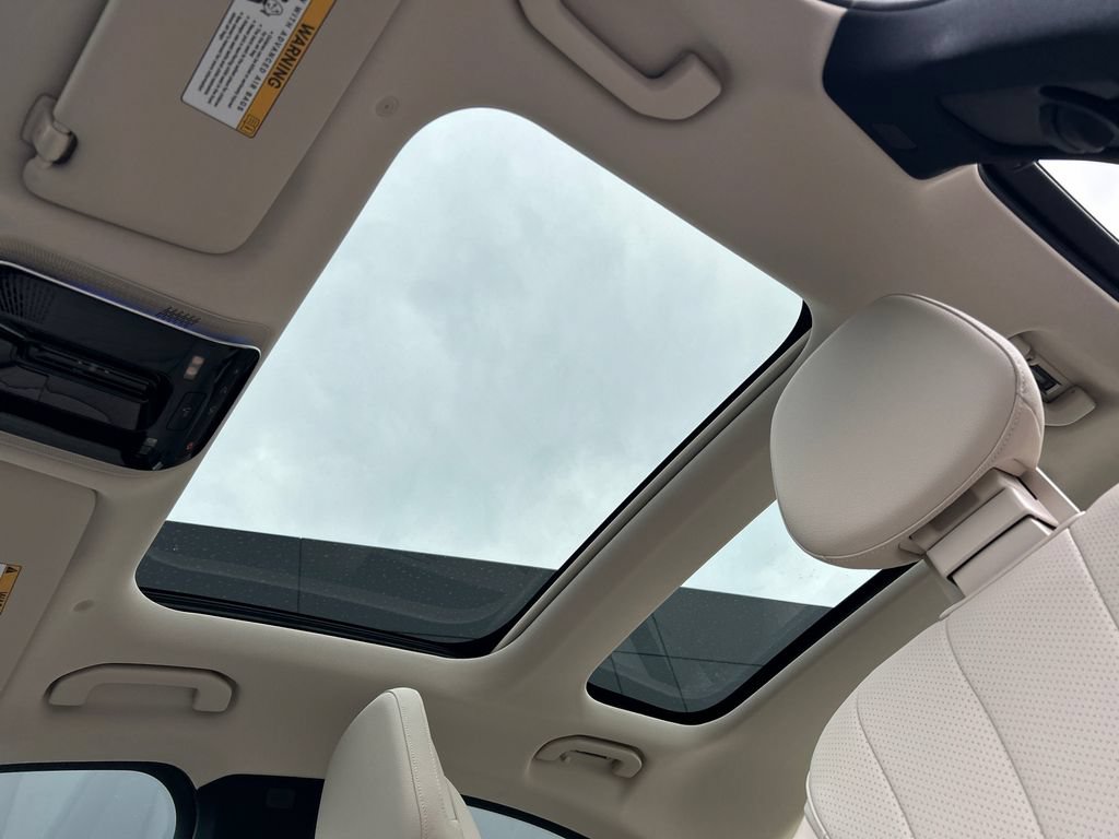 New 2026 Mercedes-Benz E 350 4MATIC Sedan image 24
