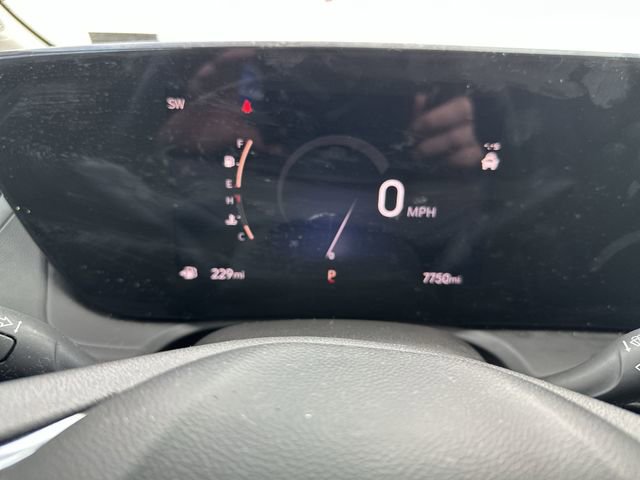 Used 2024 Buick Encore GX Preferred w/ Comfort Package image 13