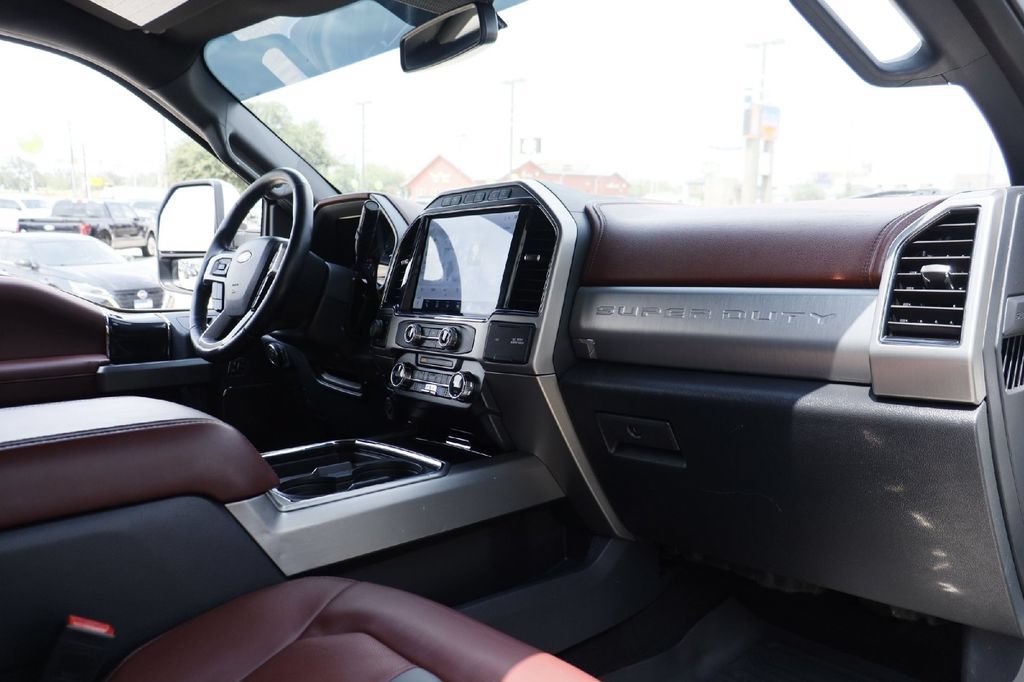 Used 2022 Ford F250 Platinum w/ Tremor Off-Road Package AWD/4WD image 15