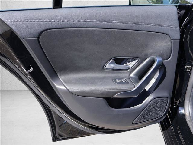 Used 2021 Mercedes-Benz CLA 250 image 22