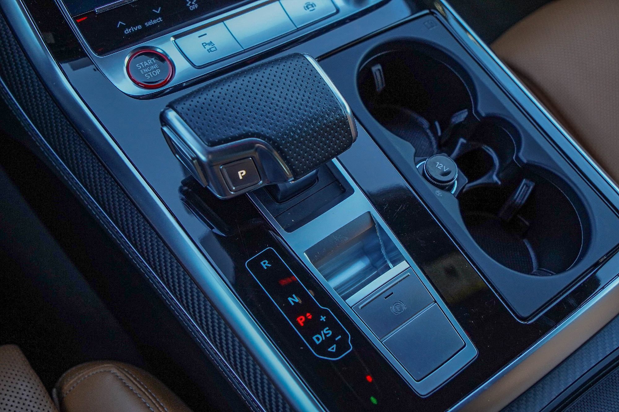 Certified 2023 Audi RS Q8 w/ Black Optic Package image 19