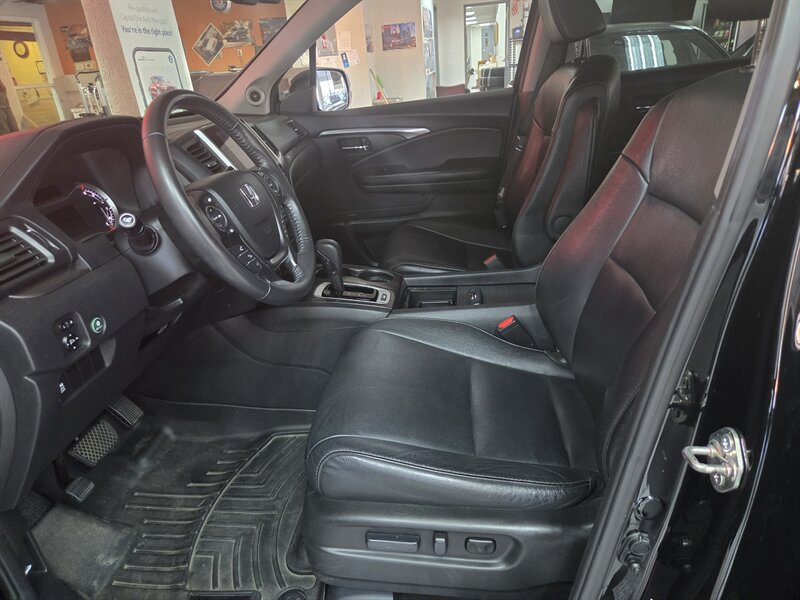 Used 2017 Honda Pilot EX-L image 11