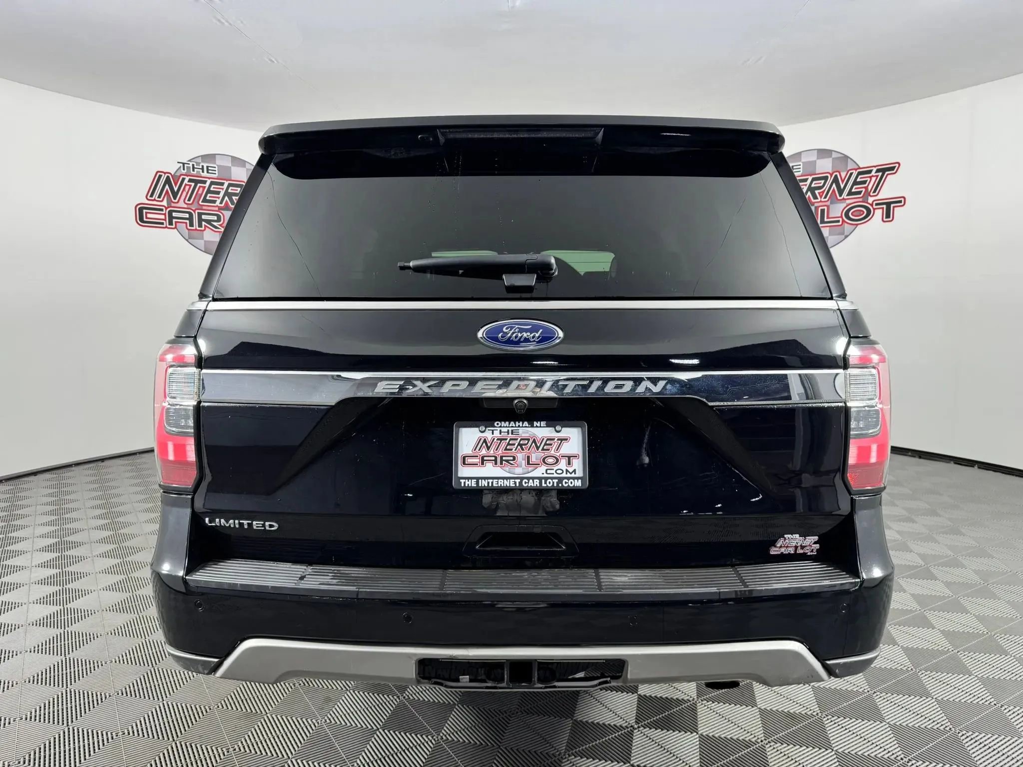 Used 2020 Ford Expedition Limited w/ Equipment Group 301A image 6