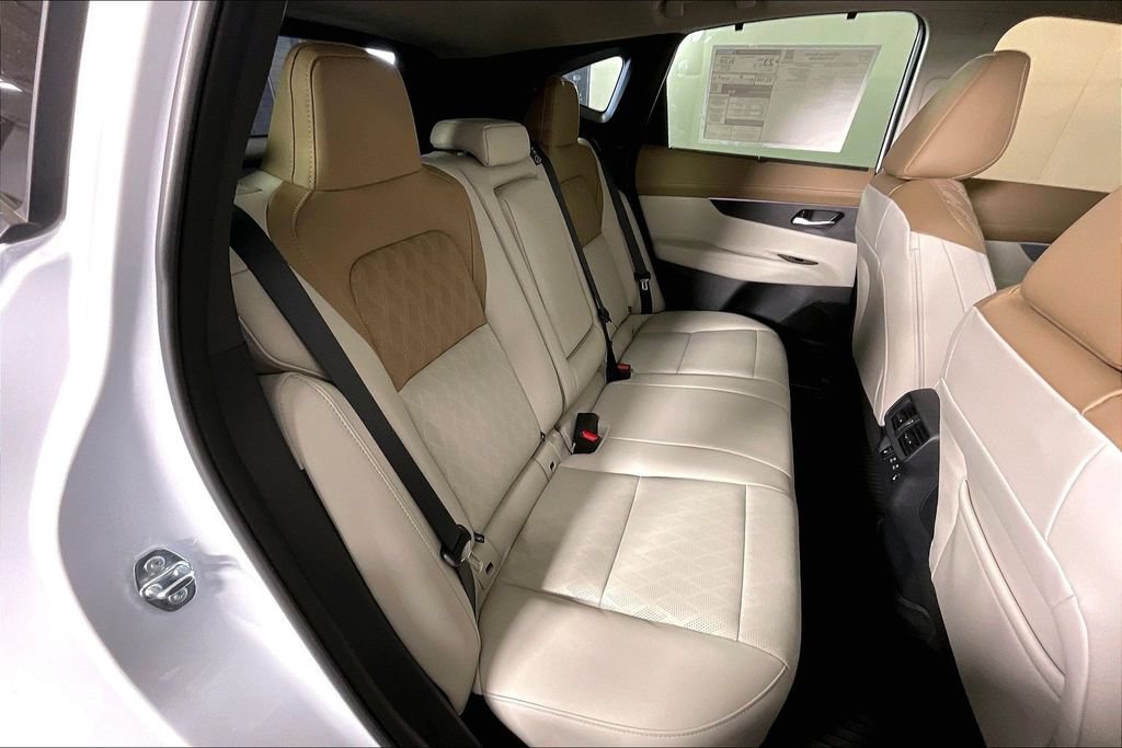 New 2026 Nissan Murano Platinum w/ Cargo Package AWD/4WD image 16