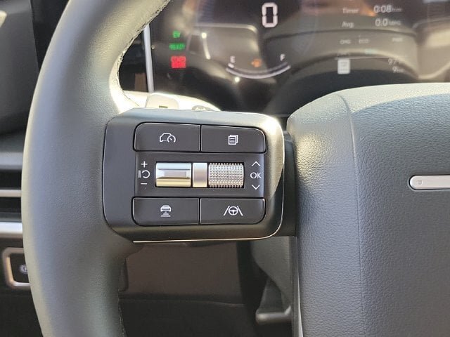 New 2027 Hyundai Santa Fe SE FWD image 7
