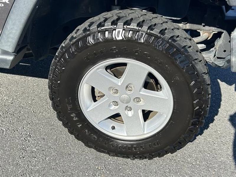 Used 2017 Jeep Wrangler Unlimited Sport w/ Quick Order Package 24S image 28