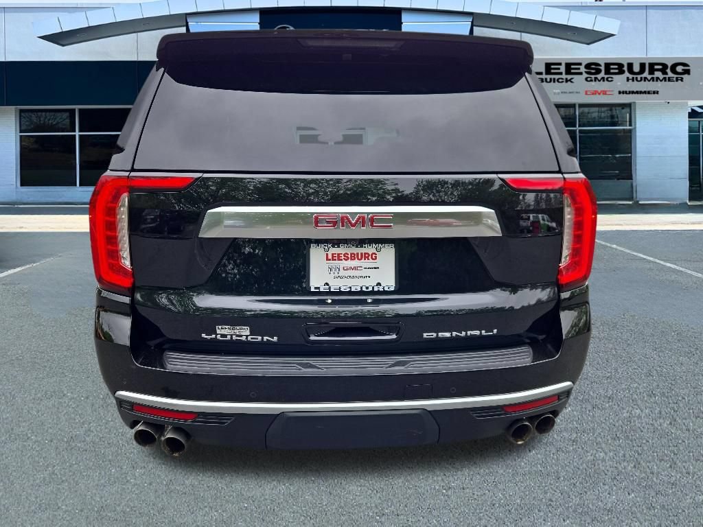 Used 2024 GMC Yukon Denali AWD/4WD image 6