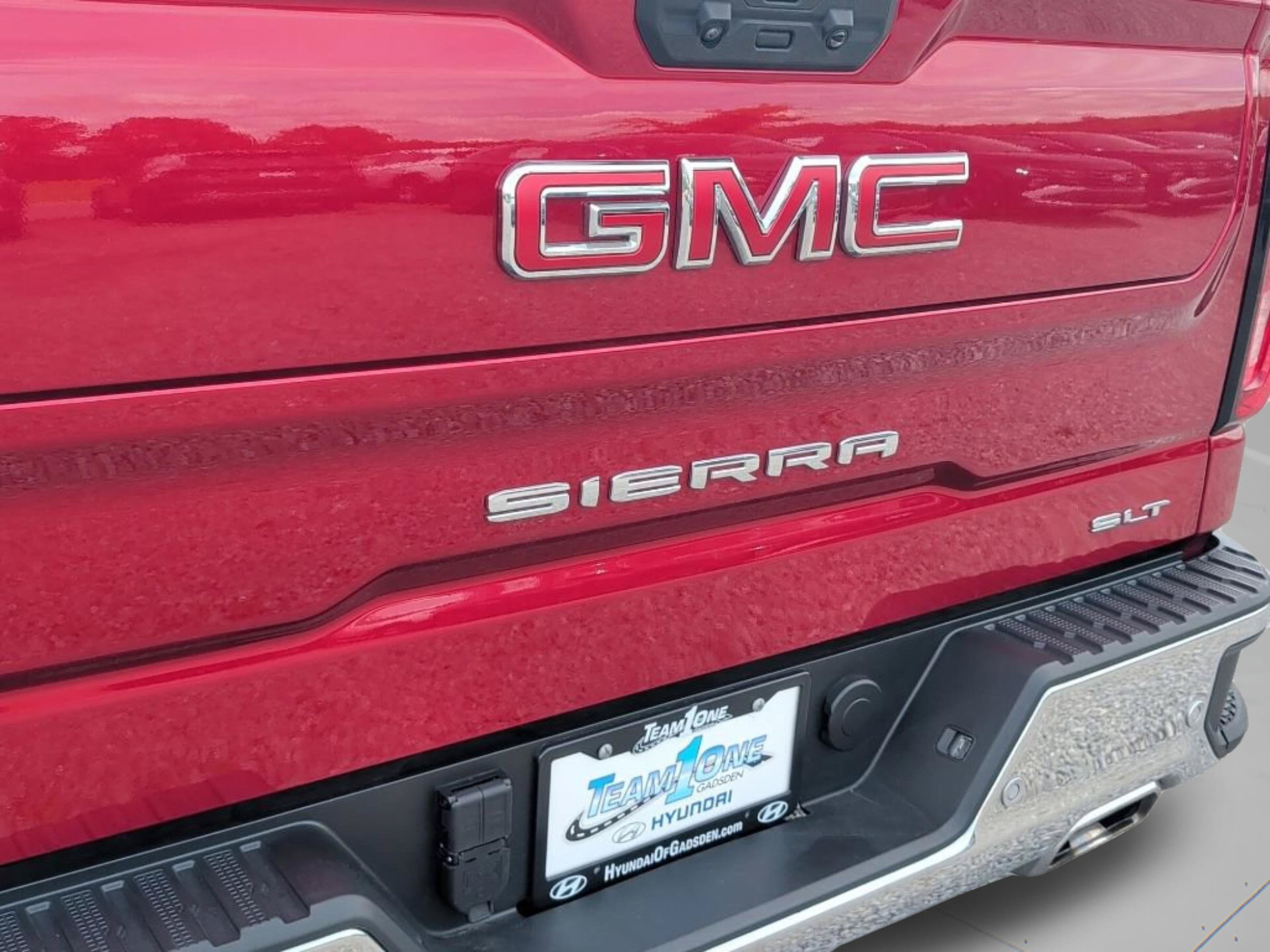 Used 2025 GMC Sierra 1500 SLT w/ SLT Premium Plus Package AWD/4WD image 48