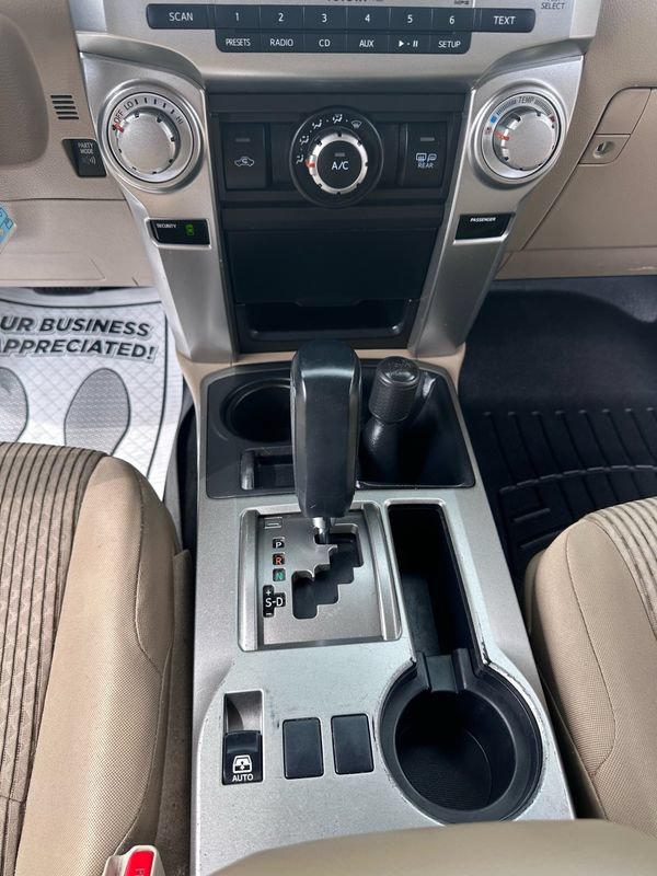 Used 2012 Toyota 4Runner SR5 AWD/4WD image 15