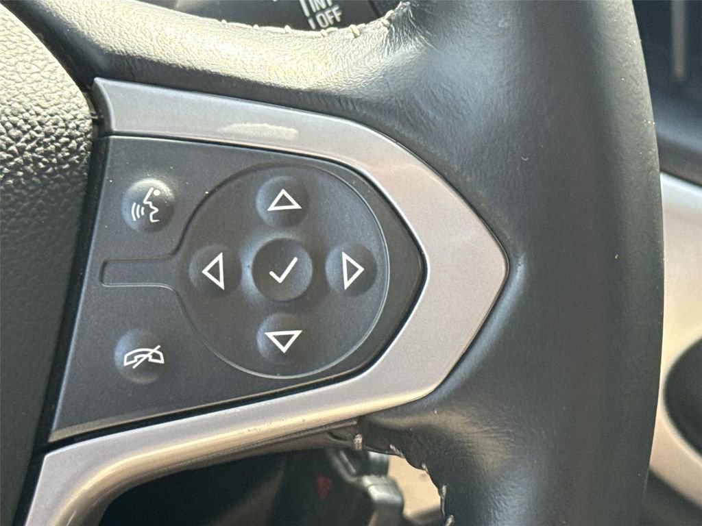 Used 2022 Chevrolet Colorado LT w/ Fleet Safety Package image 32