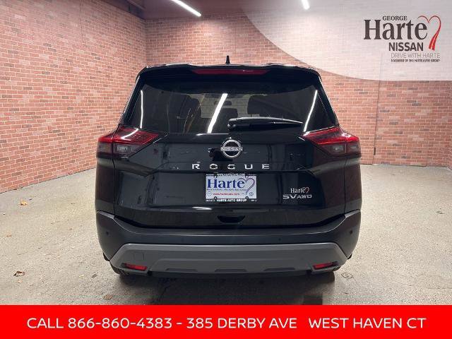 Certified 2023 Nissan Rogue SV image 5