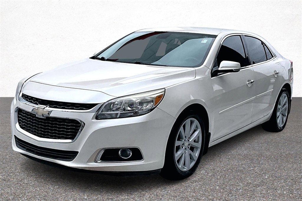 Used 2014 Chevrolet Malibu LT video 4