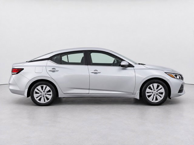 Used 2023 Nissan Sentra S FWD image 2