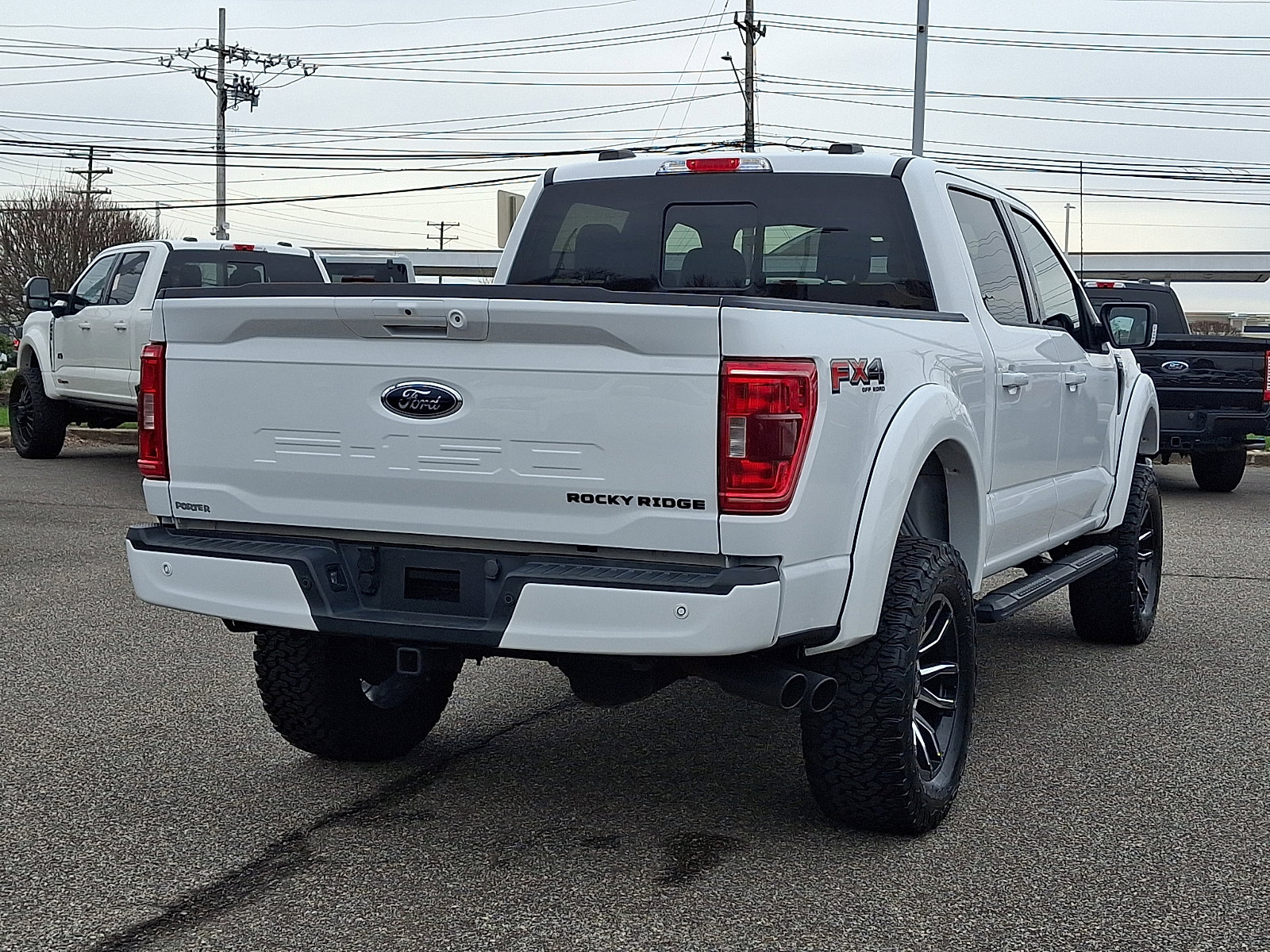 Used 2022 Ford F150 XLT w/ Equipment Group 302A High image 10