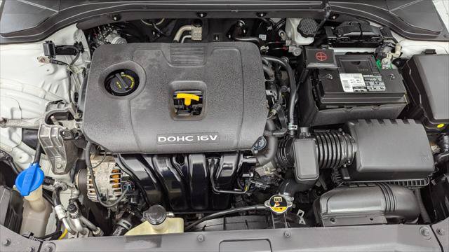 Used 2019 Hyundai Veloster 2.0 Premium FWD image 28