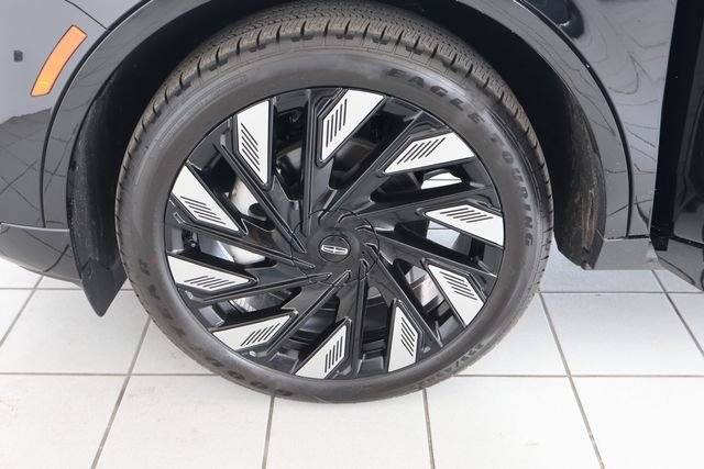 New 2026 Lincoln Nautilus Reserve AWD/4WD image 10