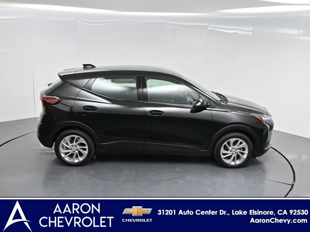 New 2027 Chevrolet Bolt LT w/ Comfort Package image 65