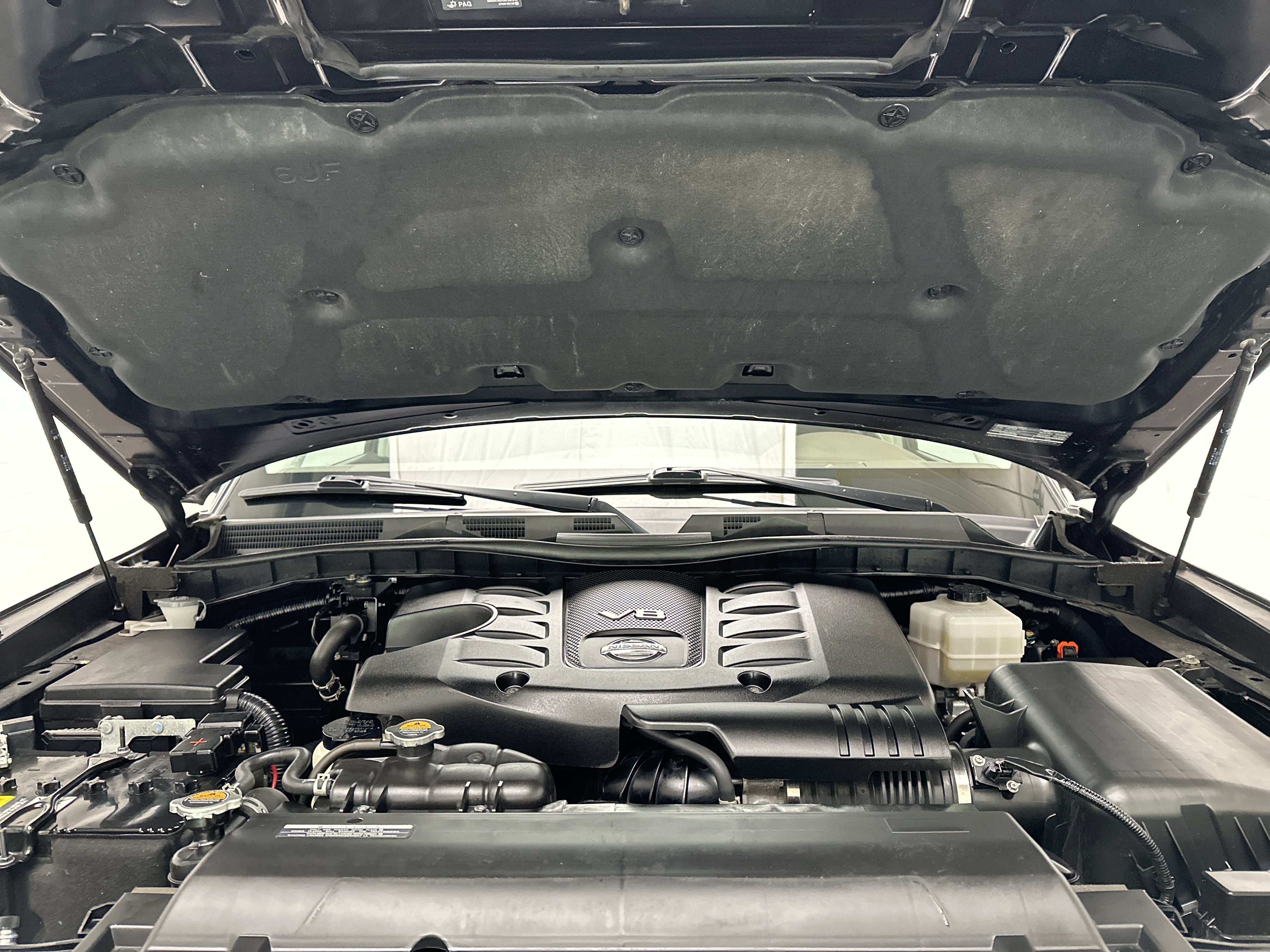 Used 2023 Nissan Armada Platinum image 50