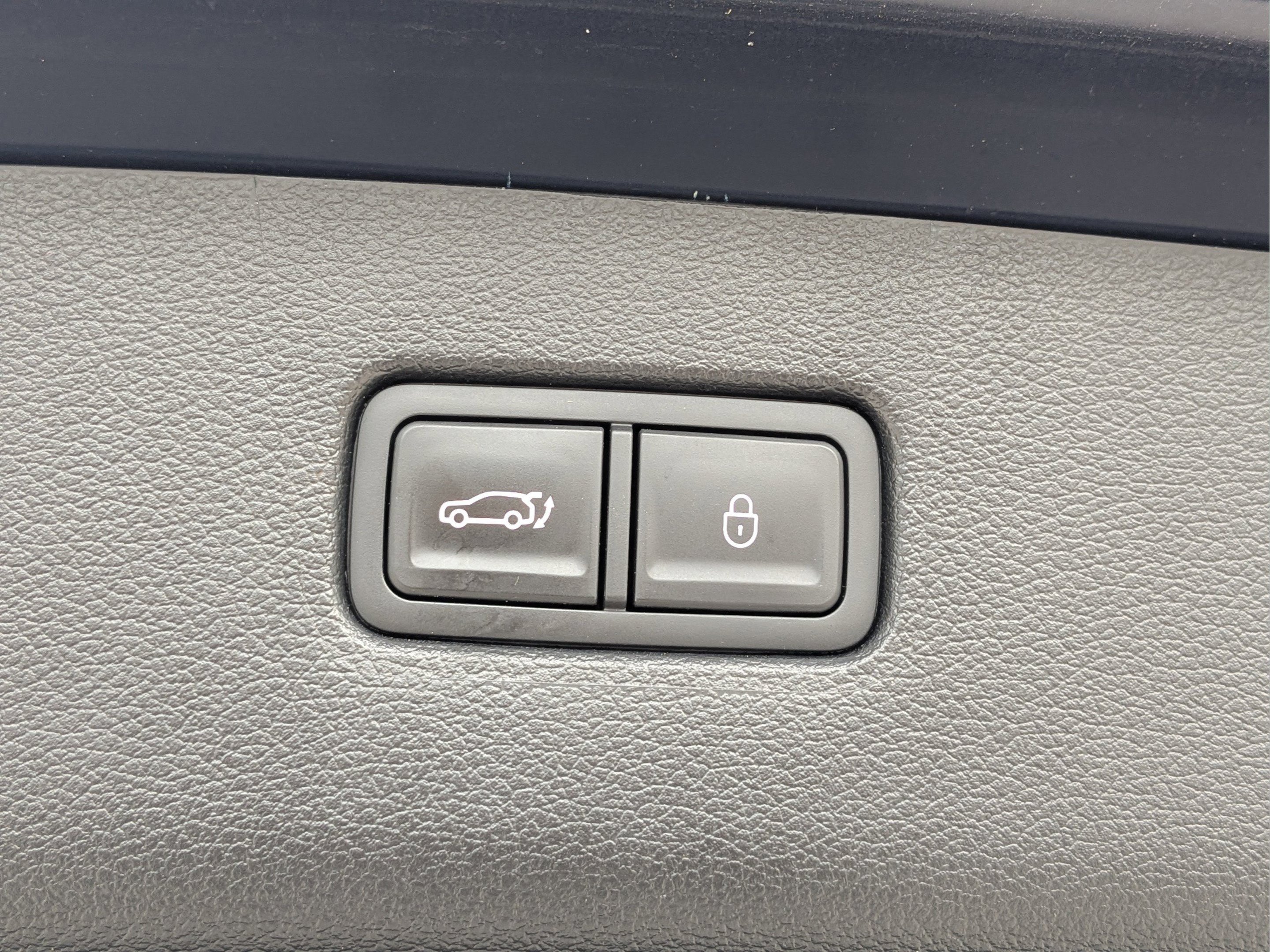 Used 2024 Genesis GV80 2.5T AWD/4WD image 11