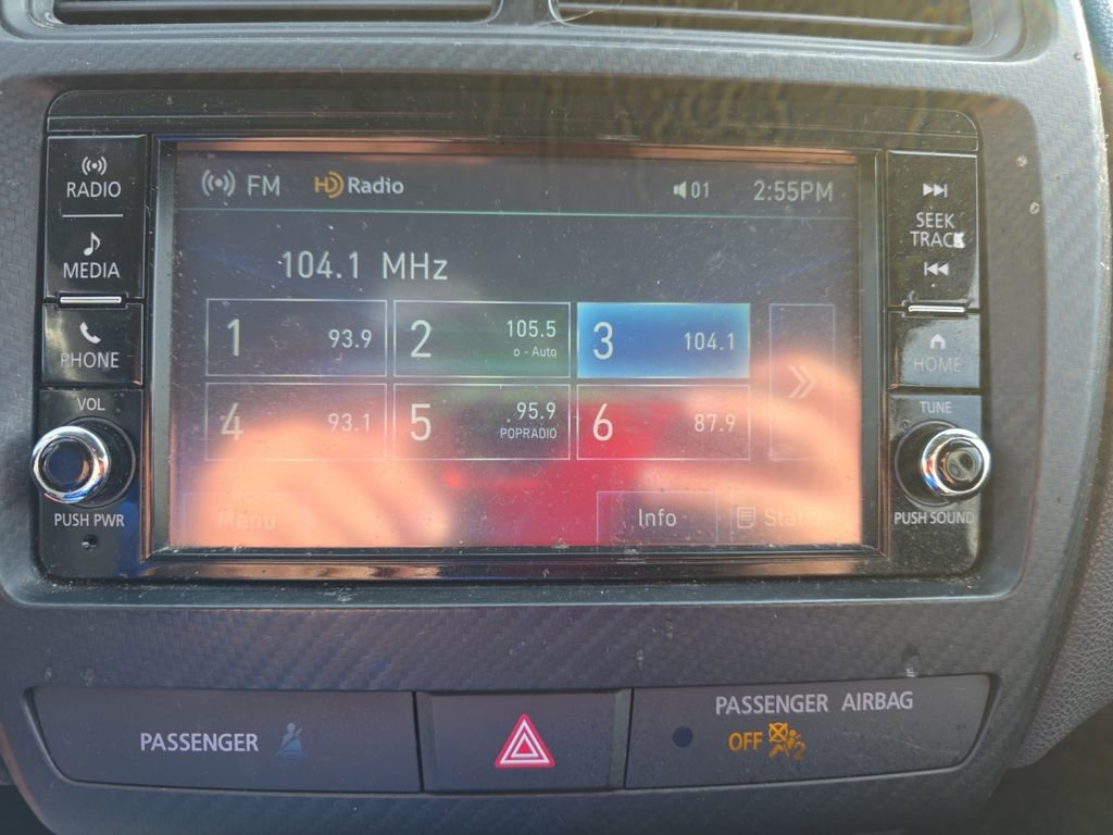 Used 2022 Mitsubishi Outlander Sport SE image 17