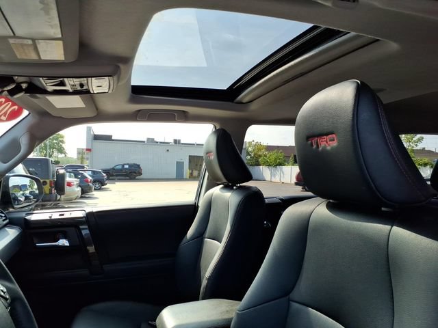 Certified 2022 Toyota 4Runner TRD Off-Road Premium w/ Moonroof Package AWD/4WD image 18