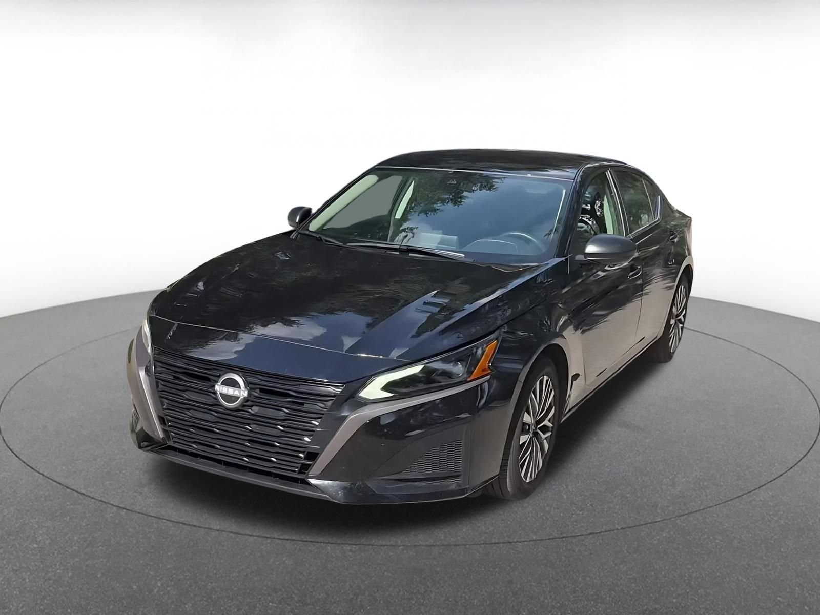 Used 2026 Nissan Altima 2.5 SV FWD image 4