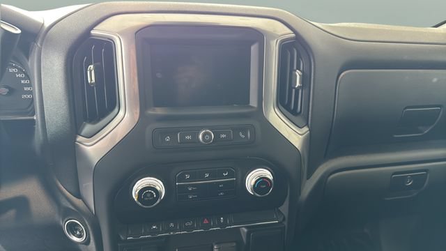 Used 2025 GMC Sierra 1500 Pro w/ Pro Value Package AWD/4WD image 12
