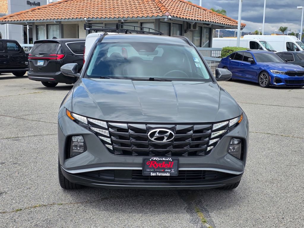 Used 2024 Hyundai Tucson SEL FWD image 2
