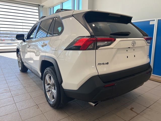 Used 2023 Toyota RAV4 XLE w/ Convenience Package AWD/4WD image 5