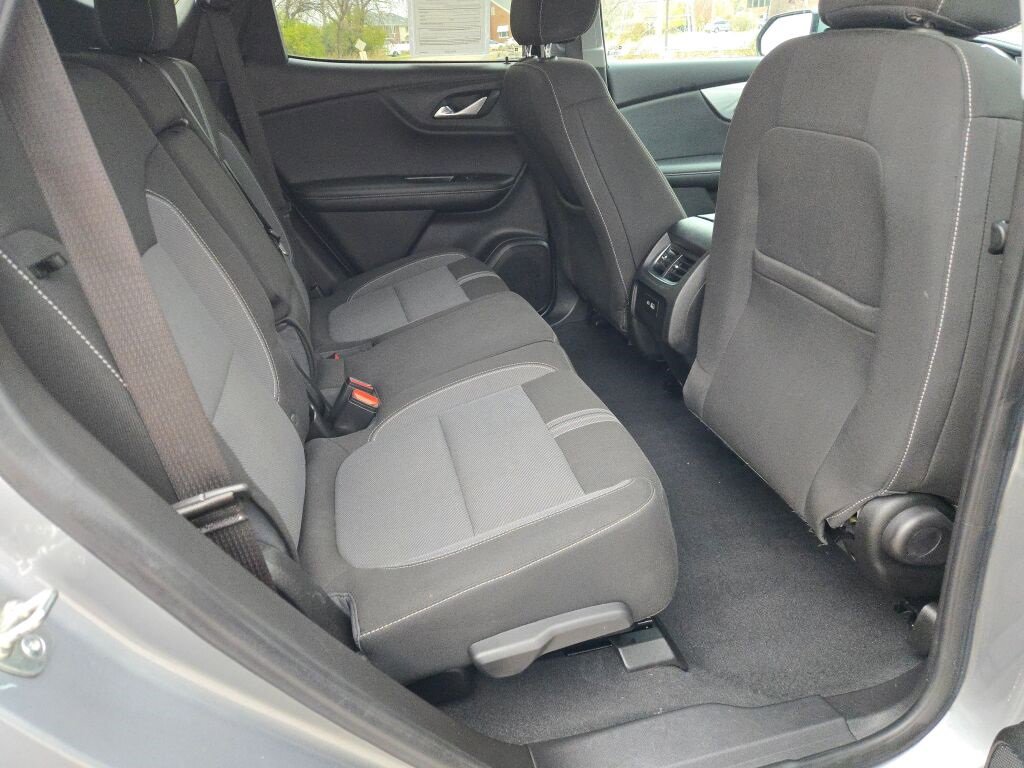 Used 2023 Chevrolet Blazer LT w/ Driver Confidence Package image 11