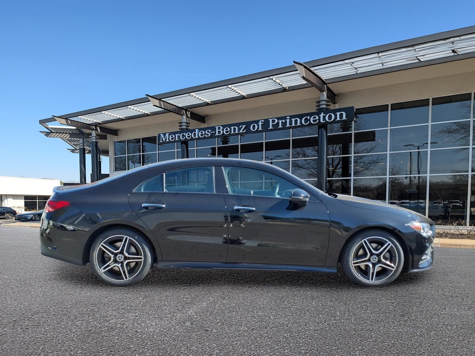 Certified 2023 Mercedes-Benz CLA 250 4MATIC image 2
