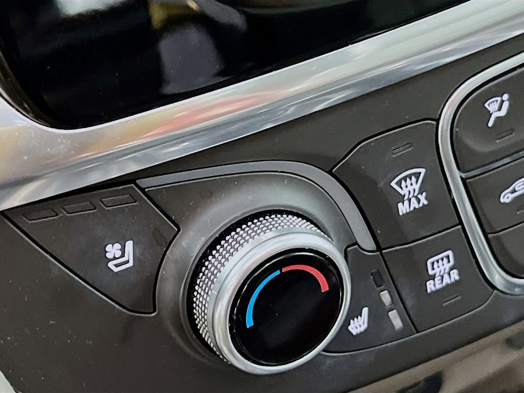 Used 2019 Chevrolet Traverse Premier AWD/4WD image 20