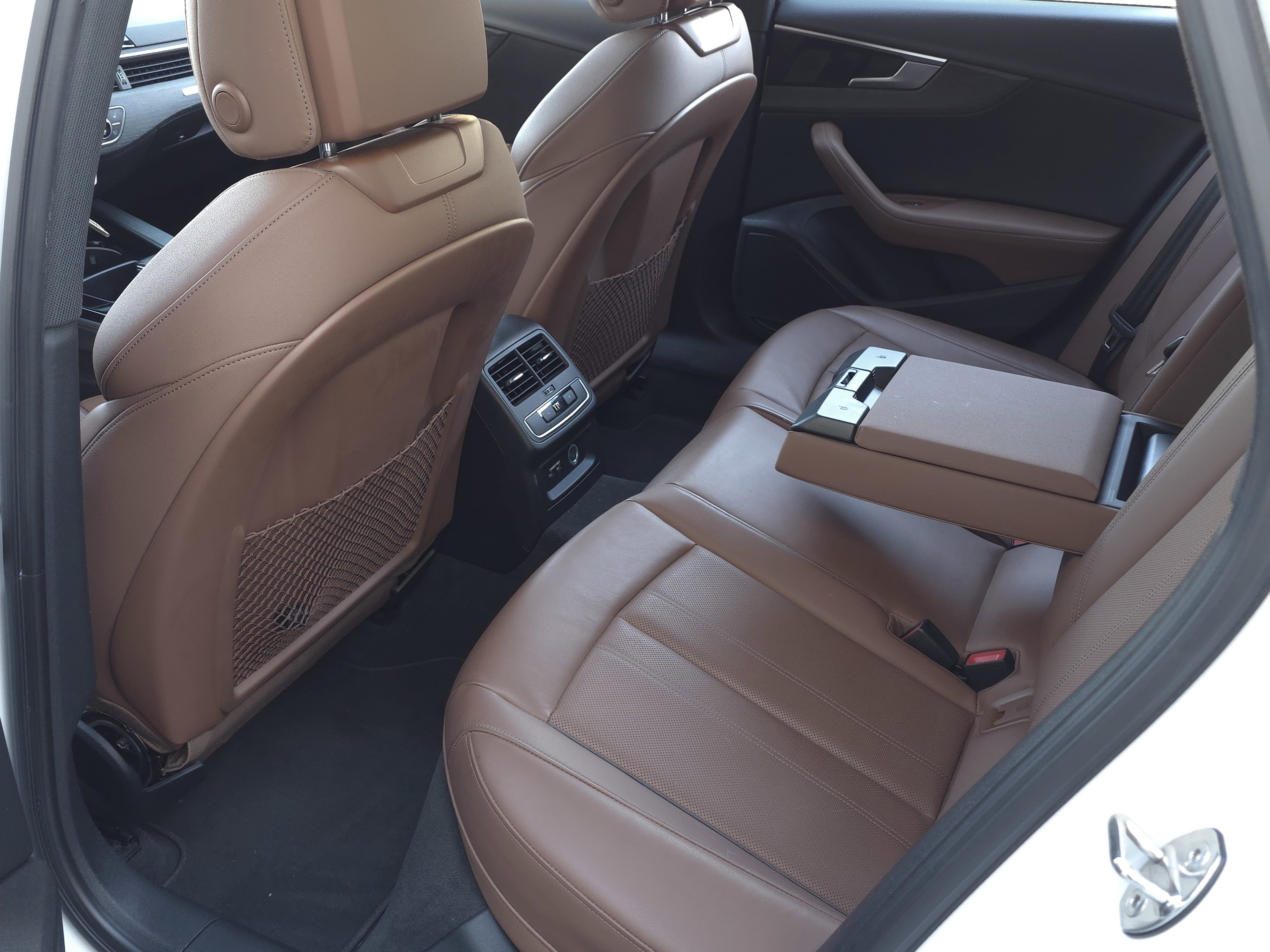 Used 2021 Audi A4 2.0T Premium Plus w/ Premium Plus Package image 30