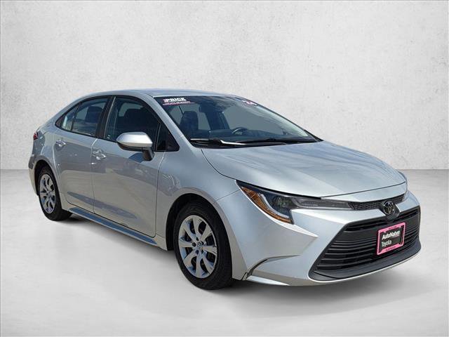 Used 2024 Toyota Corolla LE FWD image 3