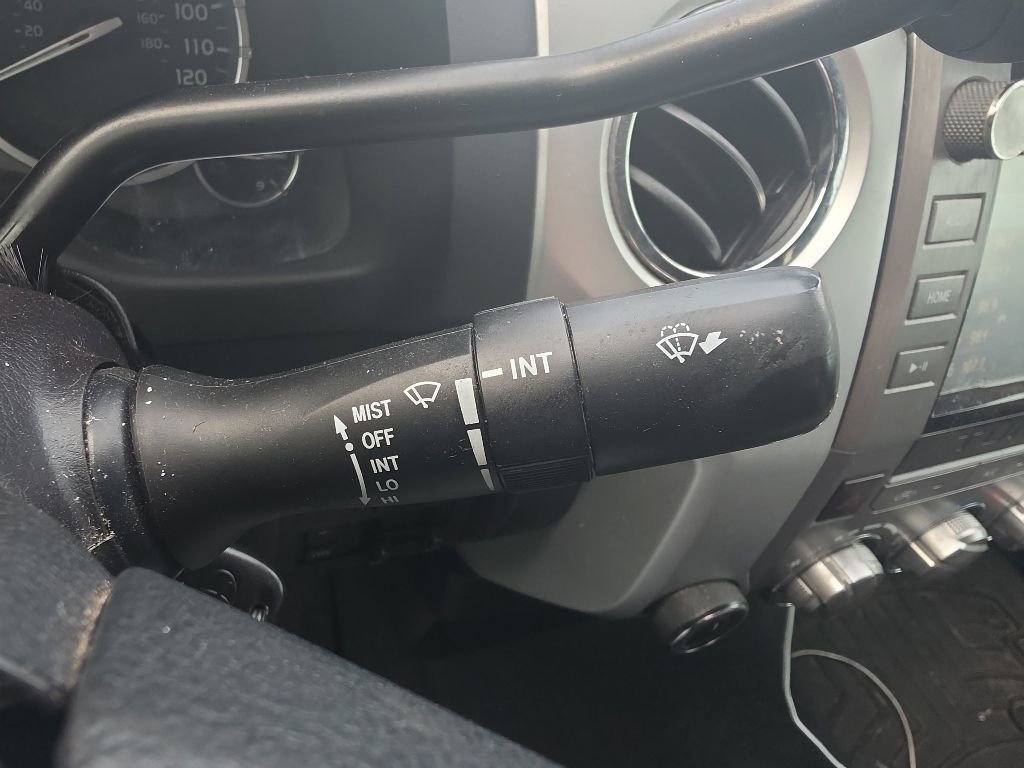 Used 2016 Toyota Tundra SR5 AWD/4WD image 8