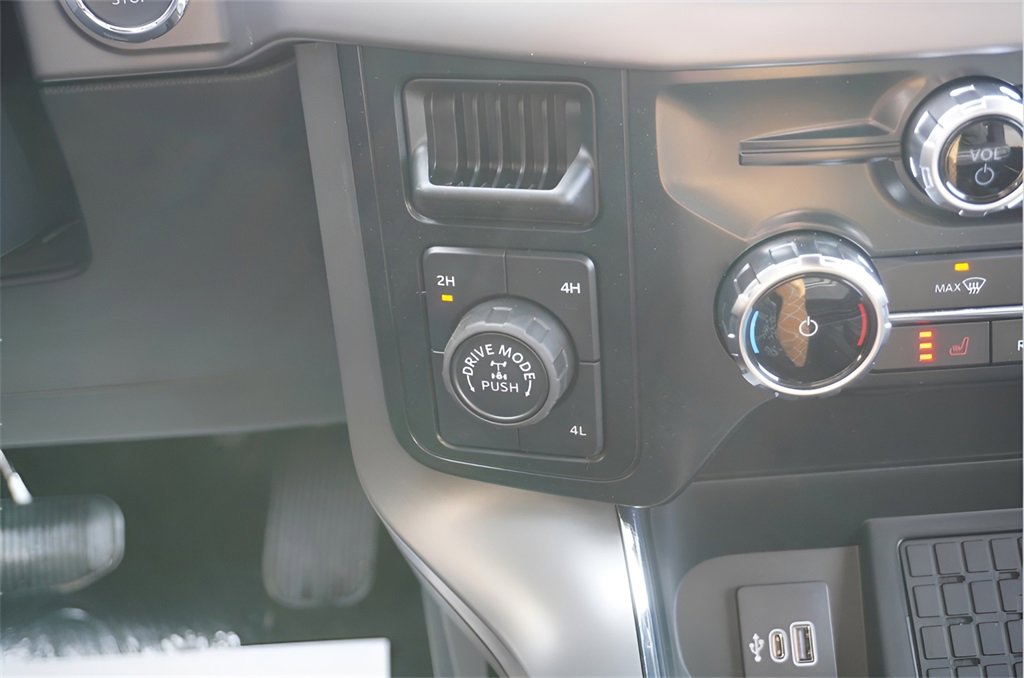 New 2025 Ford F150 XLT w/ Equipment Group 302A MID image 18