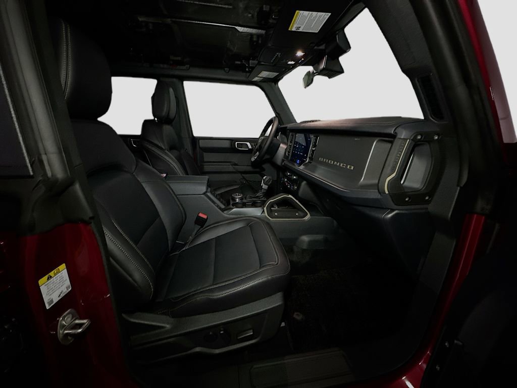New 2025 Ford Bronco Badlands image 31