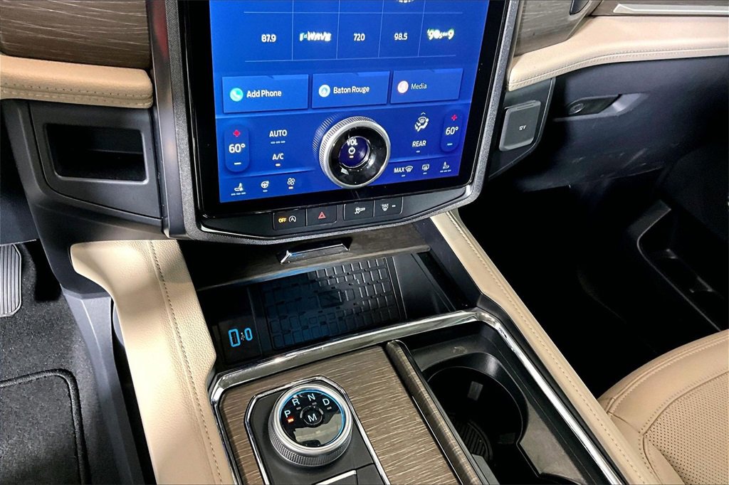 Used 2024 Ford Expedition Limited image 26