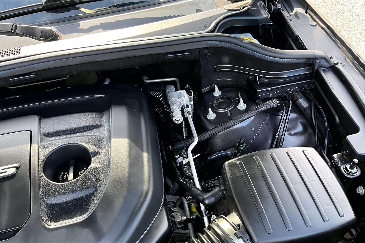 Used 2019 Jeep Grand Cherokee Limited AWD/4WD image 33